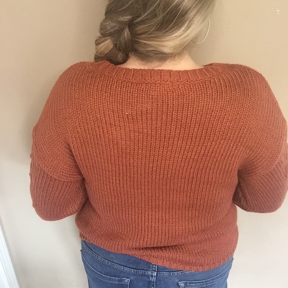 NWT BB DAKOTA Retro Active Cable Knit Sweater Rust - Picture 9 of 15